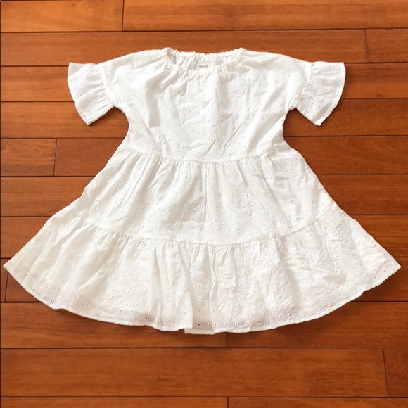 Gymboree Other - 🎉HP🎉NWT Gymboree Girls White Eyelet Dress - M7/8